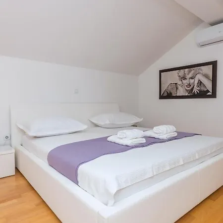 Marla Apartman Makarska